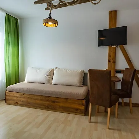 Gurkenscheune - Fruehstueckspension فندق مبيت وإفطار 3*