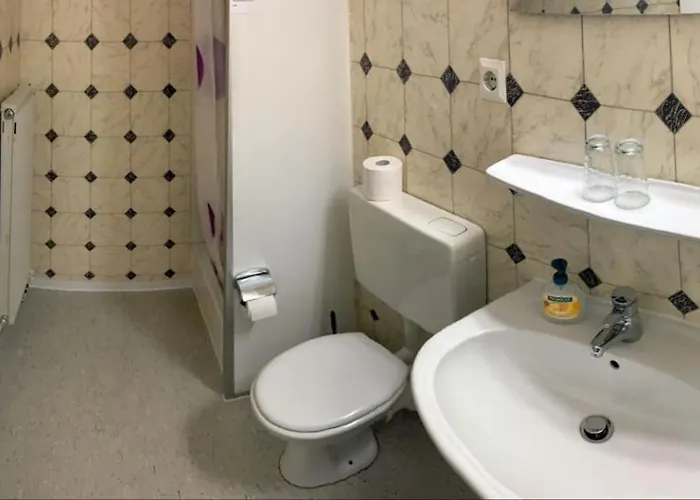 Bed & Breakfast Die Gurkenscheune - Fruehstueckspension 3*